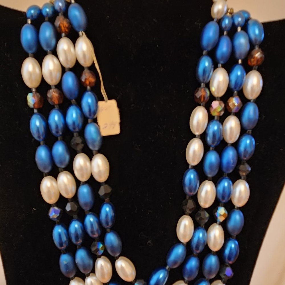 Multi-strand Necklace - Costume- Mid Century? NWT